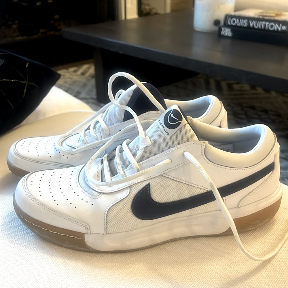 NIKE ZOOM Court Lite 3 Men’s Tennis Shoes